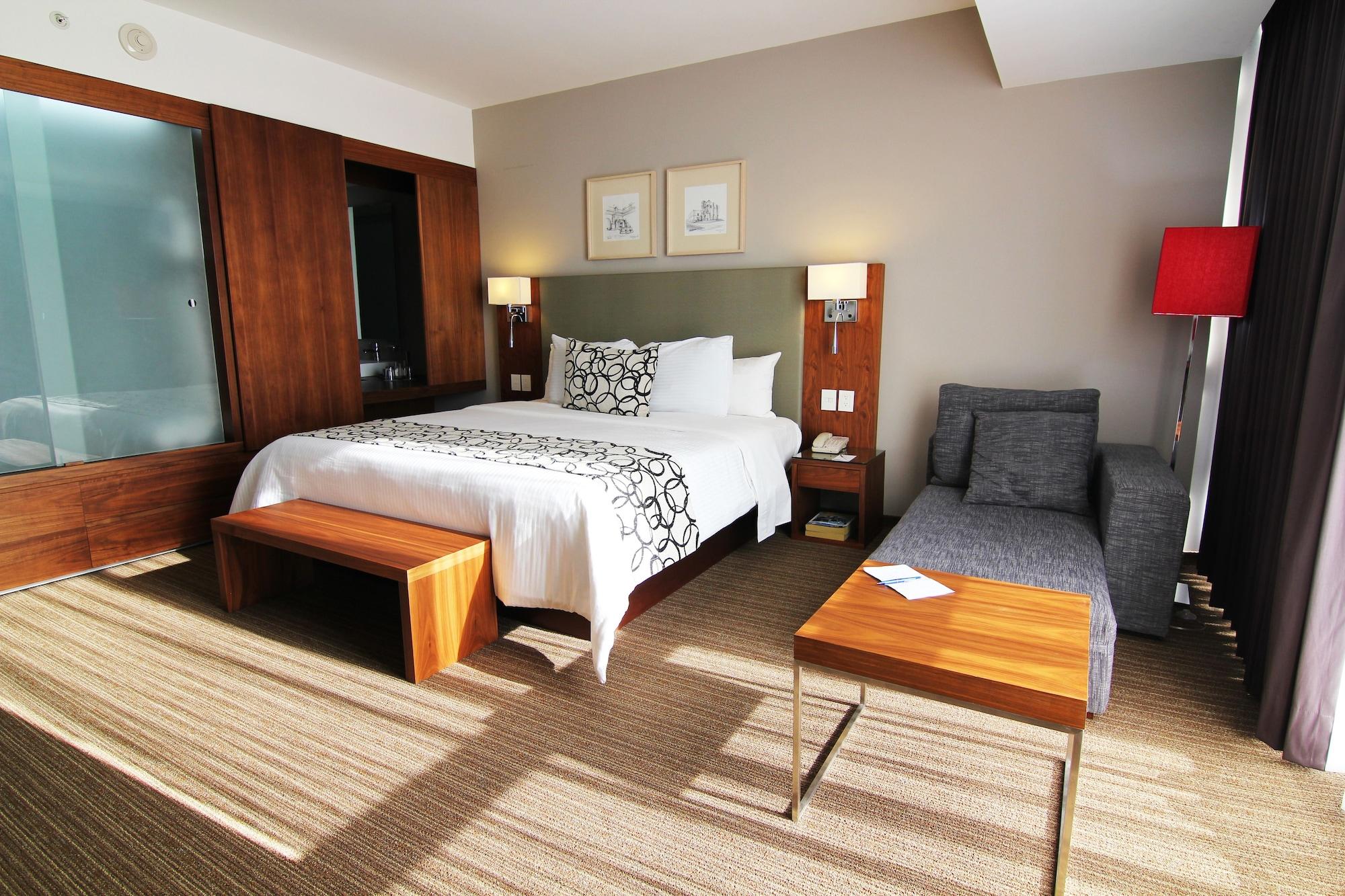 Miranda 克雷塔罗尊贵卡撒旅馆酒店 外观 照片 A room at the hotel
