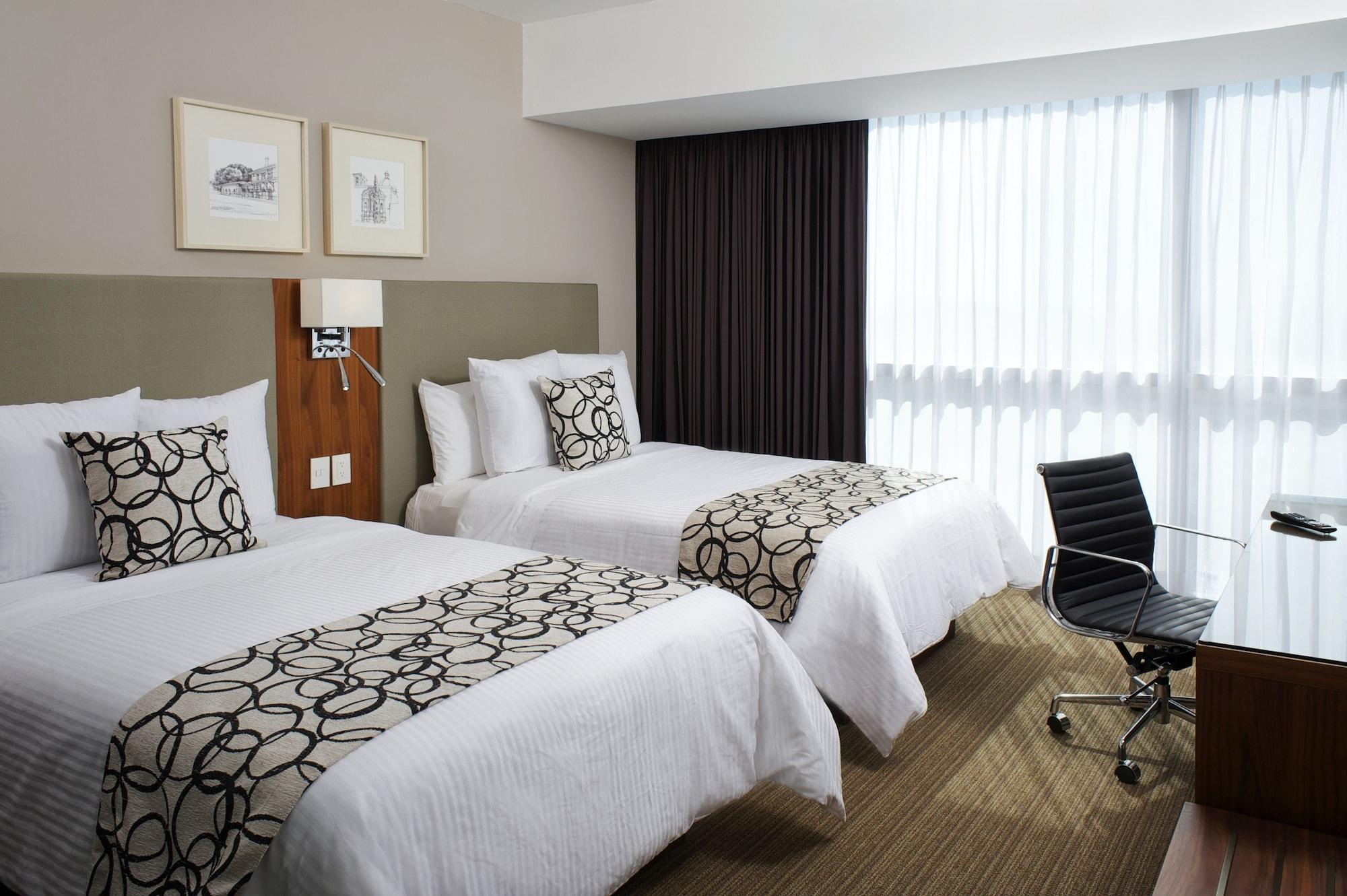 Miranda 克雷塔罗尊贵卡撒旅馆酒店 外观 照片 A room at the hotel